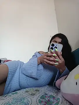 caramel doll   online show from 11.18.25