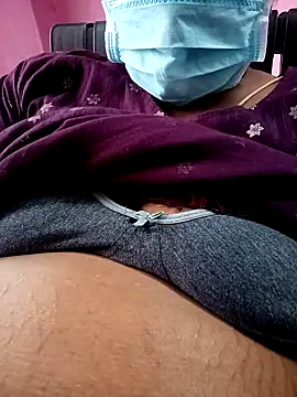 Snapshot of supcpl chatting on 10.19.25 supcpl online show from 10.19.25