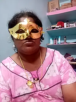 Snapshot of supcpl chatting on 11.12.25 supcpl online show from 11.12.25