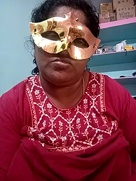 Snapshot of supcpl chatting on 11.27.25 supcpl online show from 11.27.25