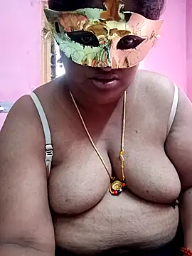 Snapshot of supcpl chatting on 12.20.25 supcpl online show from 12.20.25