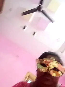 Snapshot of supcpl chatting on 12.23.25 supcpl online show from 12.23.25