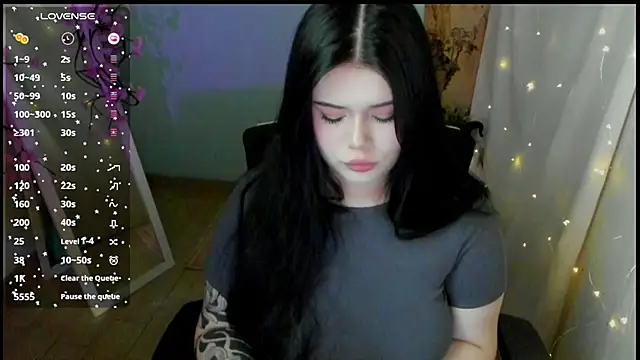Mona Esty online show from 04.24.26