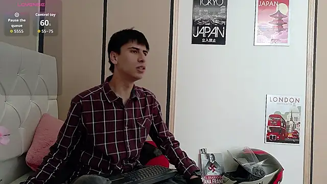 Troy boy19 online show from 10.20.25