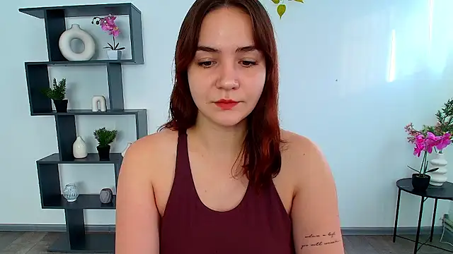 Snapshot of OliviaMontgommery chatting on 11.12.25 OliviaMontgommery online show from 11.12.25