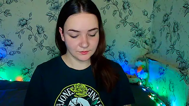 OliviaMontgommery online show from 05.20.26
