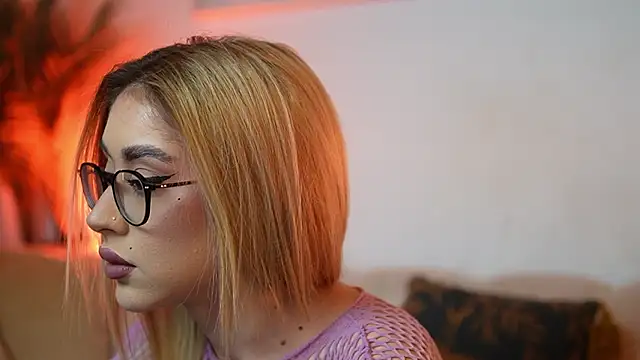 AileenKiss online show from 02.13.26