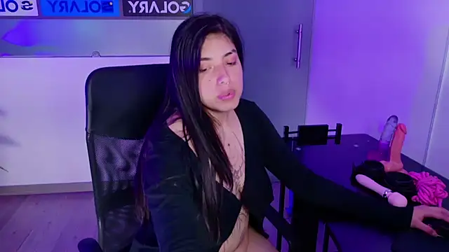 Snapshot of Violetta_Swett_ chatting on 11.01.25 Violetta Swett online show from 11.01.25