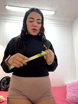 Snapshot of _Sarita_1 chatting on 11.11.25 Sarita 1 online show from 11.11.25