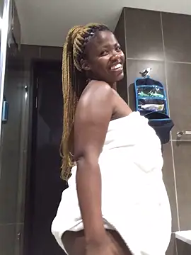 Snapshot of BarbioTheEmpressXxxxx chatting on 02.05.26 BarbioTheEmpressXxxxx online show from 02.05.26