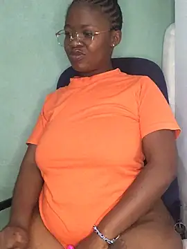 Snapshot of BarbioTheEmpressXxxxx chatting on 04.08.26 BarbioTheEmpressXxxxx online show from 04.08.26