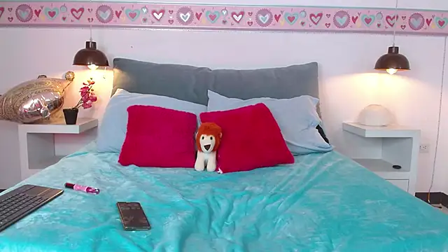 Suzy1  online show from 02.03.26