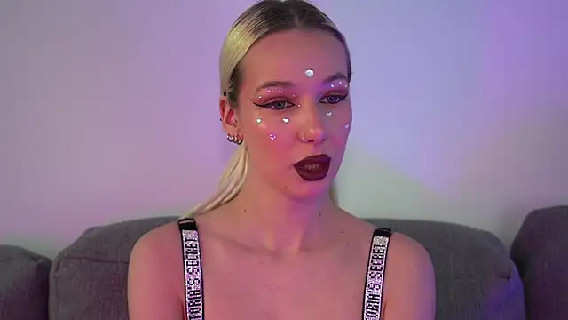 RanyThomson online show from 05.03.26