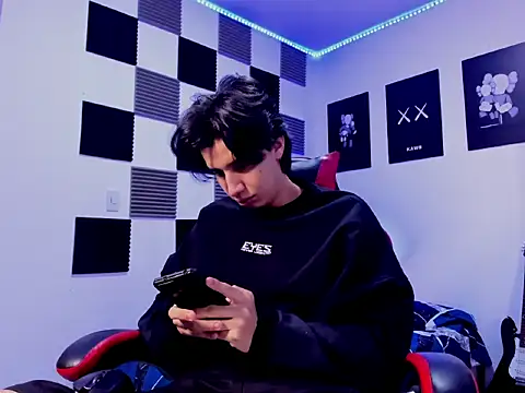 jeycobb online show from 12.03.25