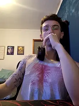 SweetGoodBoy22 online show from 10.08.25