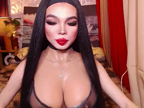 Snapshot of TWINKTRANSSHANEL chatting on 11.11.25 TWINKTRANSSHANEL online show from 11.11.25