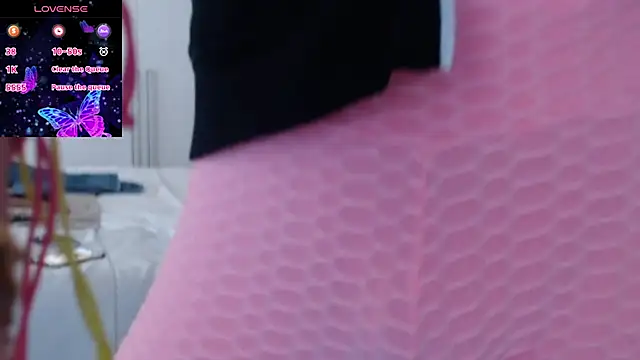 Snapshot of Spicypamy chatting on 10.24.25 Spicypamy online show from 10.24.25