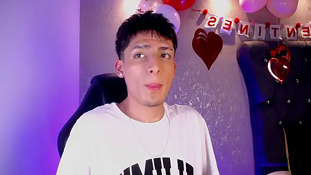 MateoMitchell online show from 02.12.26