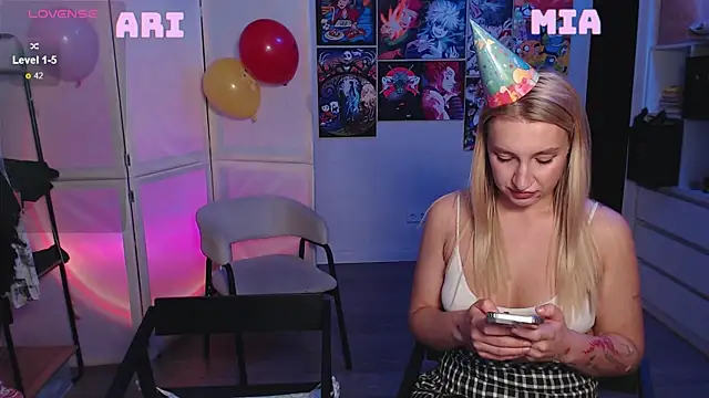 cherry ruby88 online show from 10.18.25