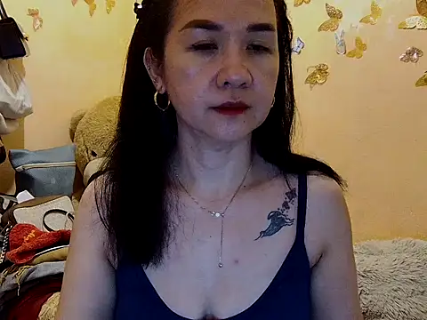 KissHott online show from 11.12.25