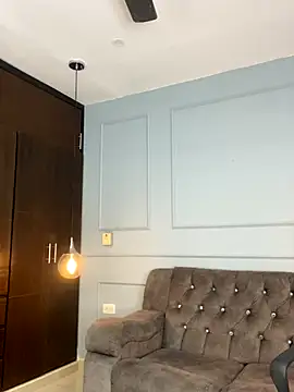 Rose monroee online show from 12.01.25