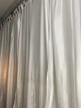 Rose monroee online show from 02.22.26