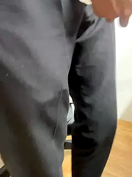 Wuza-H online show from 11.10.25