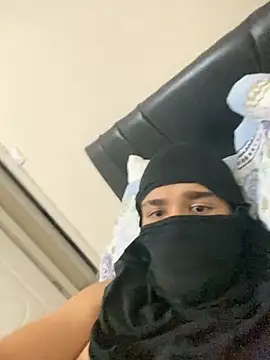 Snapshot of asteo2020 chatting on 10.04.25 asteo2020 online show from 10.04.25