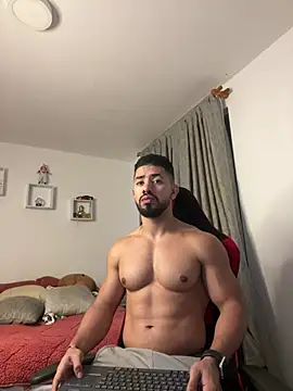 Ezzio Scolaro online show from 02.16.26