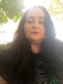 Snapshot of Bella_862 chatting on 10.14.25 Bella 862 online show from 10.14.25