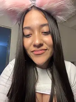 Nhefertary online show from 04.28.26