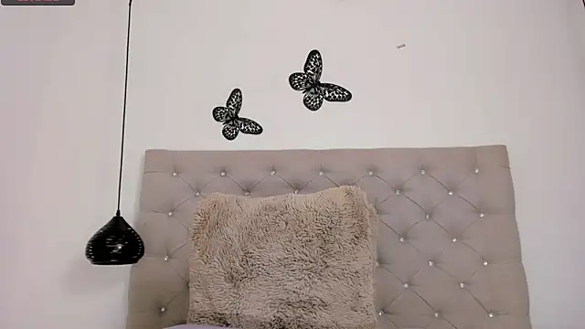 Snapshot of Rosse_Alice_ chatting on 11.11.25 Rosse Alice online show from 11.11.25