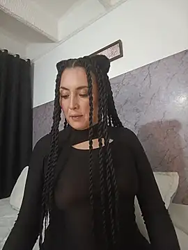 Snapshot of Nina-Velour chatting on 10.18.25 Nina-Velour online show from 10.18.25