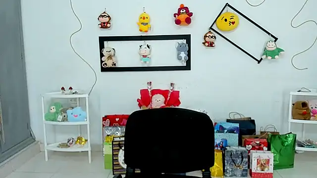 Snapshot of Gregorii_adams chatting on 11.29.25 Gregorii adams online show from 11.29.25