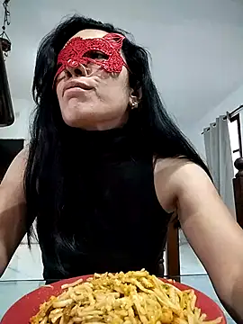 NAOMI195 online show from 10.25.25