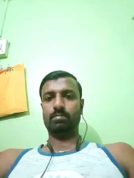 Snapshot of Hotcouplesindian1995 chatting on 02.24.26 Hotcouplesindian1995 online show from 02.24.26