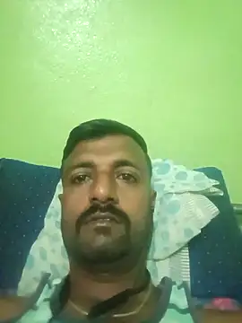 Snapshot of Hotcouplesindian1995 chatting on 06.20.26 Hotcouplesindian1995 online show from 06.20.26