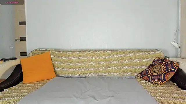 Snapshot of Amalia_Mio chatting on 06.25.26 Amalia Mio online show from 06.25.26