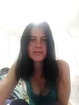Snapshot of JudyDawn chatting on 10.27.25 JudyDawn online show from 10.27.25