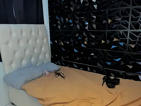 Yourdreamgoddess online show from 05.19.26