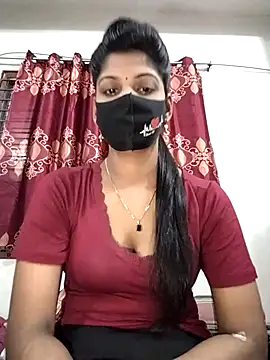 Queen-Any online show from 10.11.25