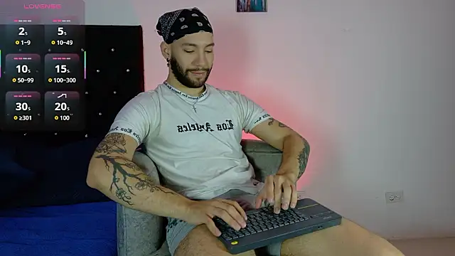 angel kyrozz online show from 03.23.26