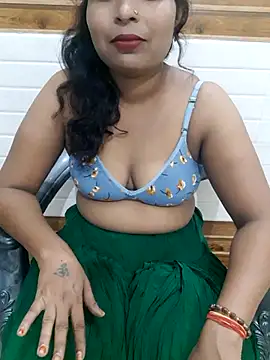 Snapshot of Rita_rani6 chatting on 10.07.25 Rita rani6 online show from 10.07.25