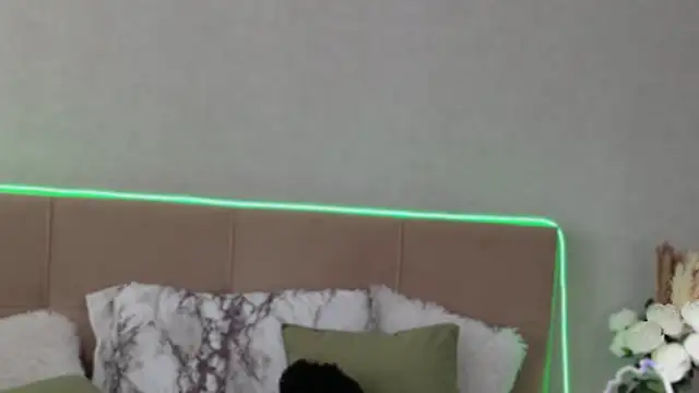 Snapshot of DianaRizz chatting on 11.03.25 DianaRizz online show from 11.03.25