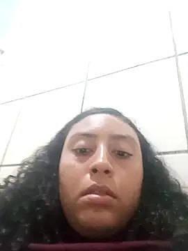 Snapshot of ZS_Oficial chatting on 11.11.25 ZS Oficial online show from 11.11.25