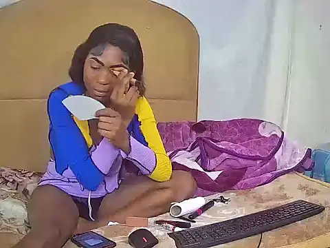 Squirt hun online show from 10.27.25