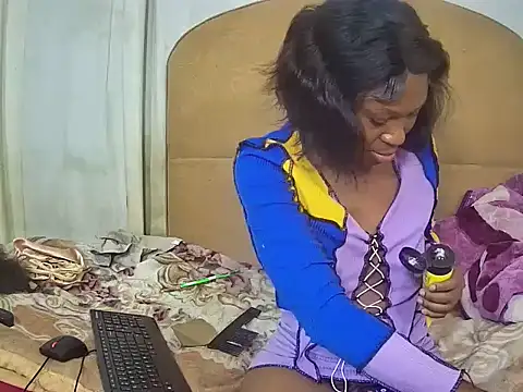 Squirt hun online show from 10.29.25