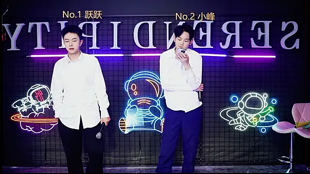 Boygayhouse online show from 10.07.25