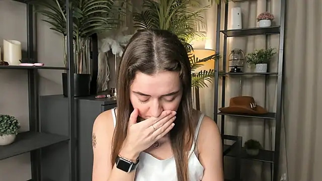 ThelmaJusto online show from 11.07.25