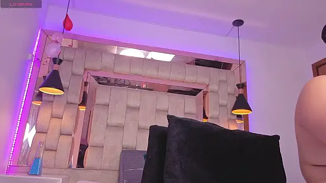 Snapshot of Anastasiaxxx69 chatting on 02.13.26 Anastasiaxxx69 online show from 02.13.26